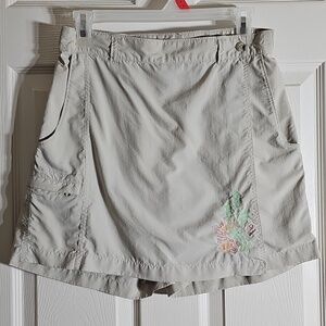 Columbia Wrap Skort Beige Pockets Skirt Shorts Embroidered Active Wear Size S